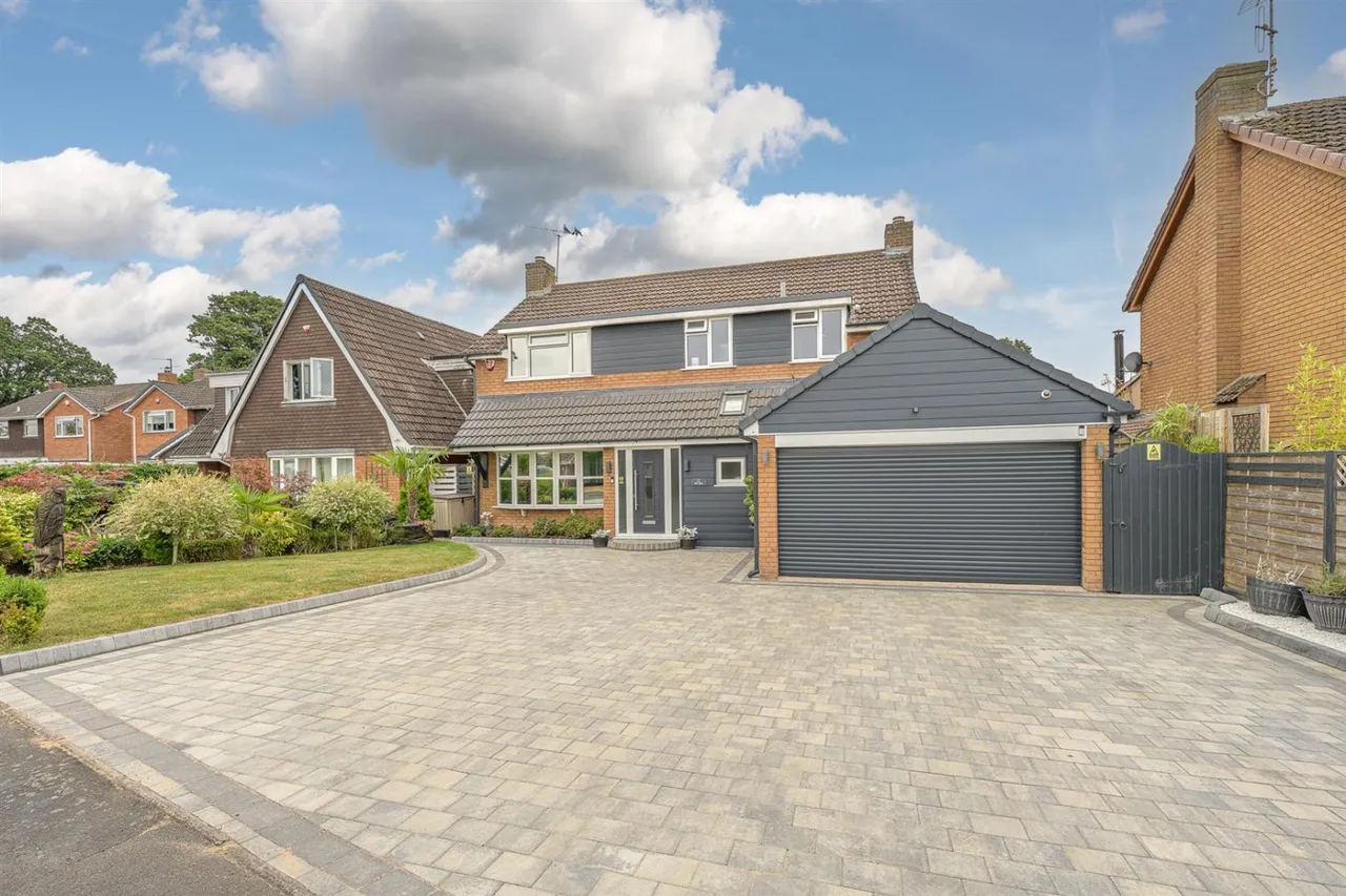 4 bed house for sale — Park Dingle, Bewdley, DY12 2JY
