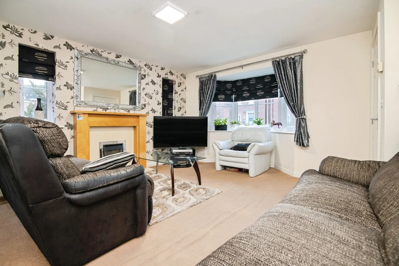 Tinsley Avenue, Cradley Heath, photo 3