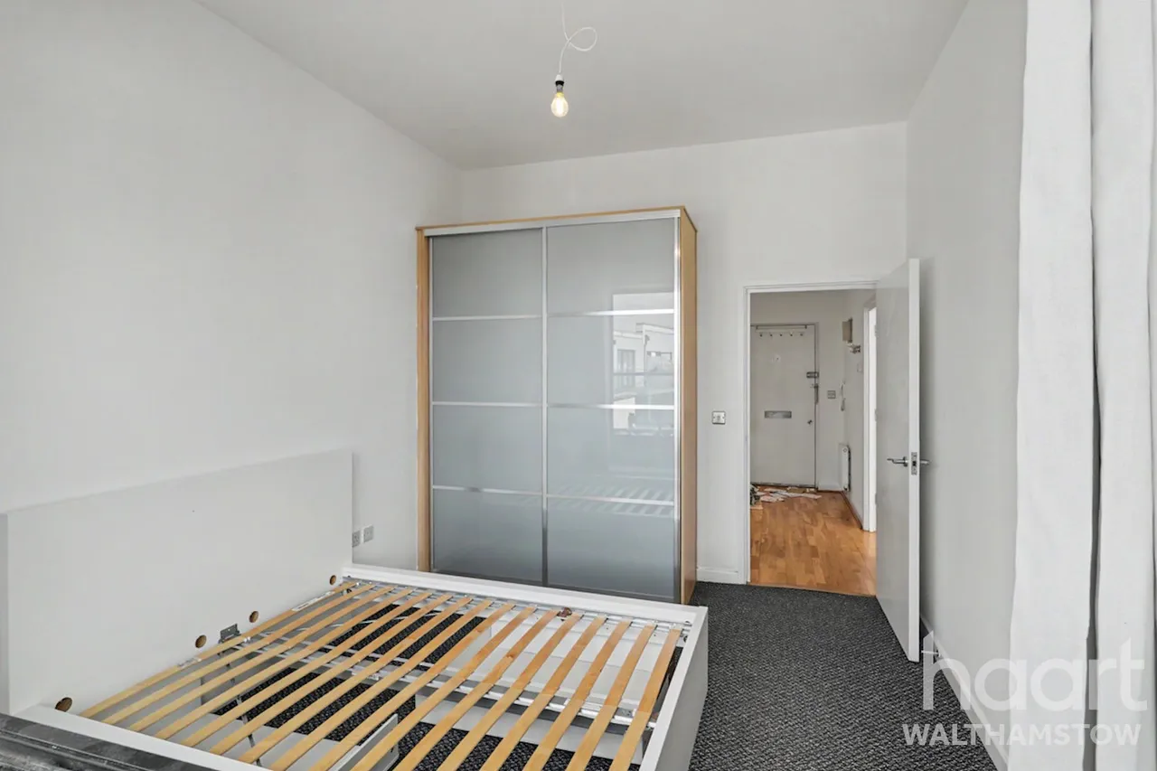 Hillyfield, Walthamstow, E17, photo 12