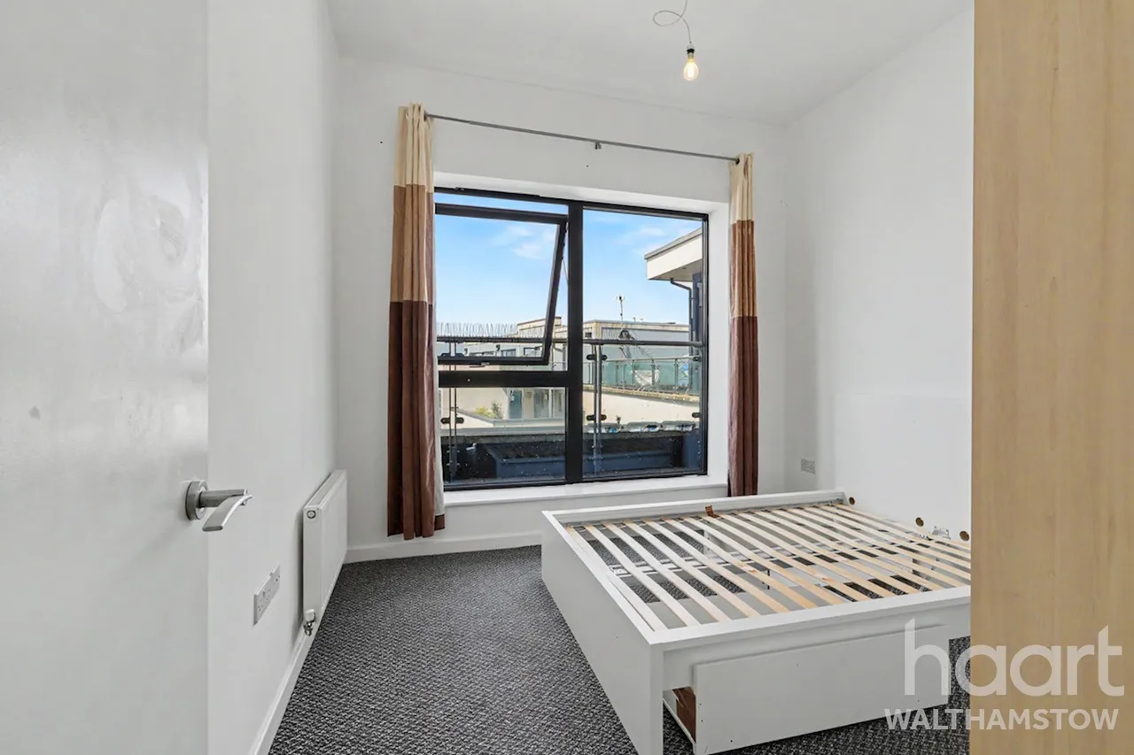 Hillyfield, Walthamstow, E17, photo 11