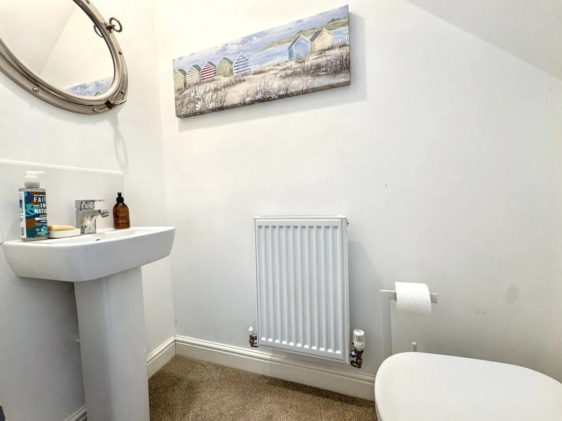 Hendre Las, Abergele, Conwy, LL22 9BJ, photo 11