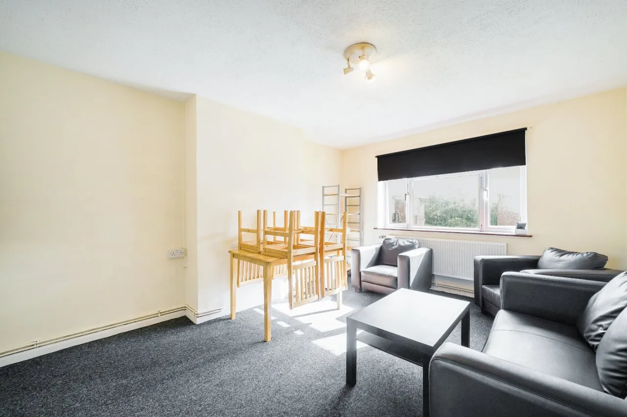 Ivy Road, London, NW2, photo 4