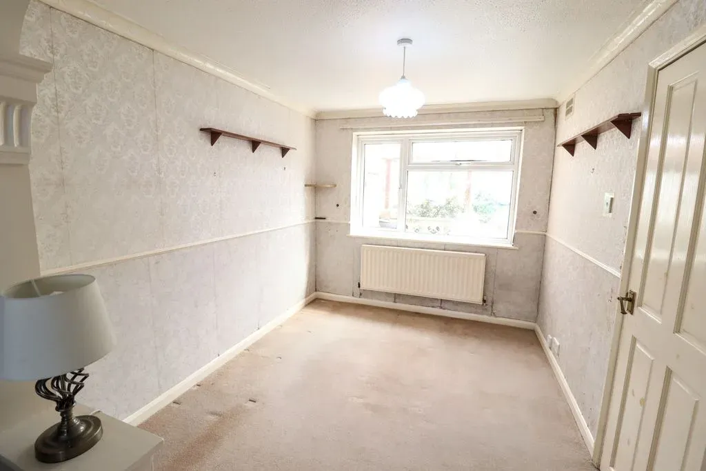 Hunter Drive, Bletchley, Milton Keynes, Buckinghamshire, MK2 3LY, photo 6