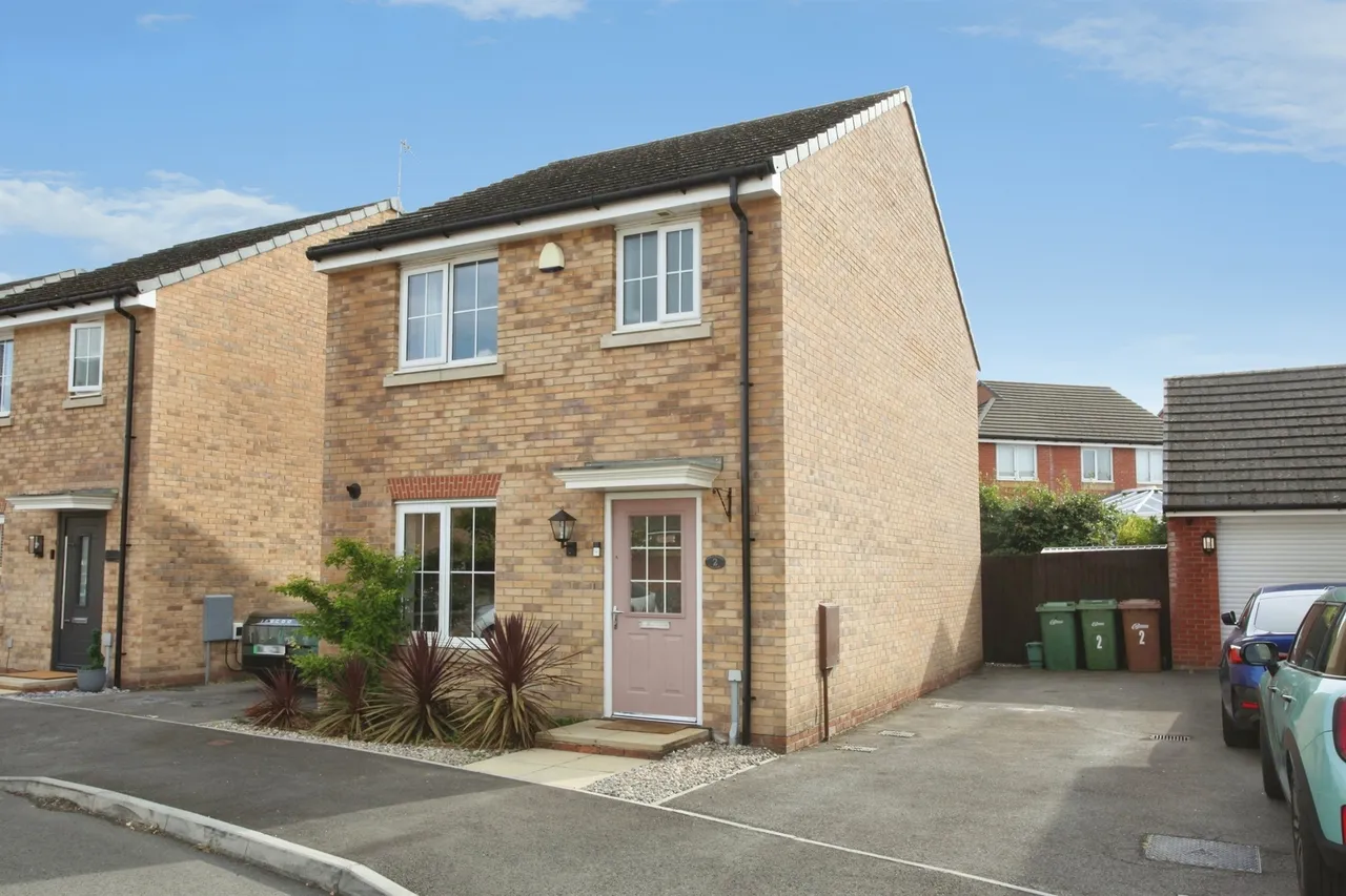 3 bed house for sale, Lle'r Gelli Caerphilly, CF83
