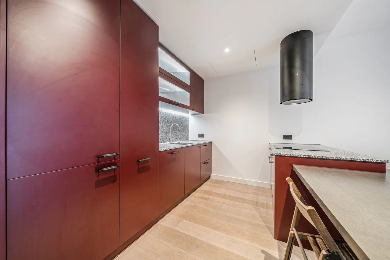 Embassy Gardens, SW11, photo 15