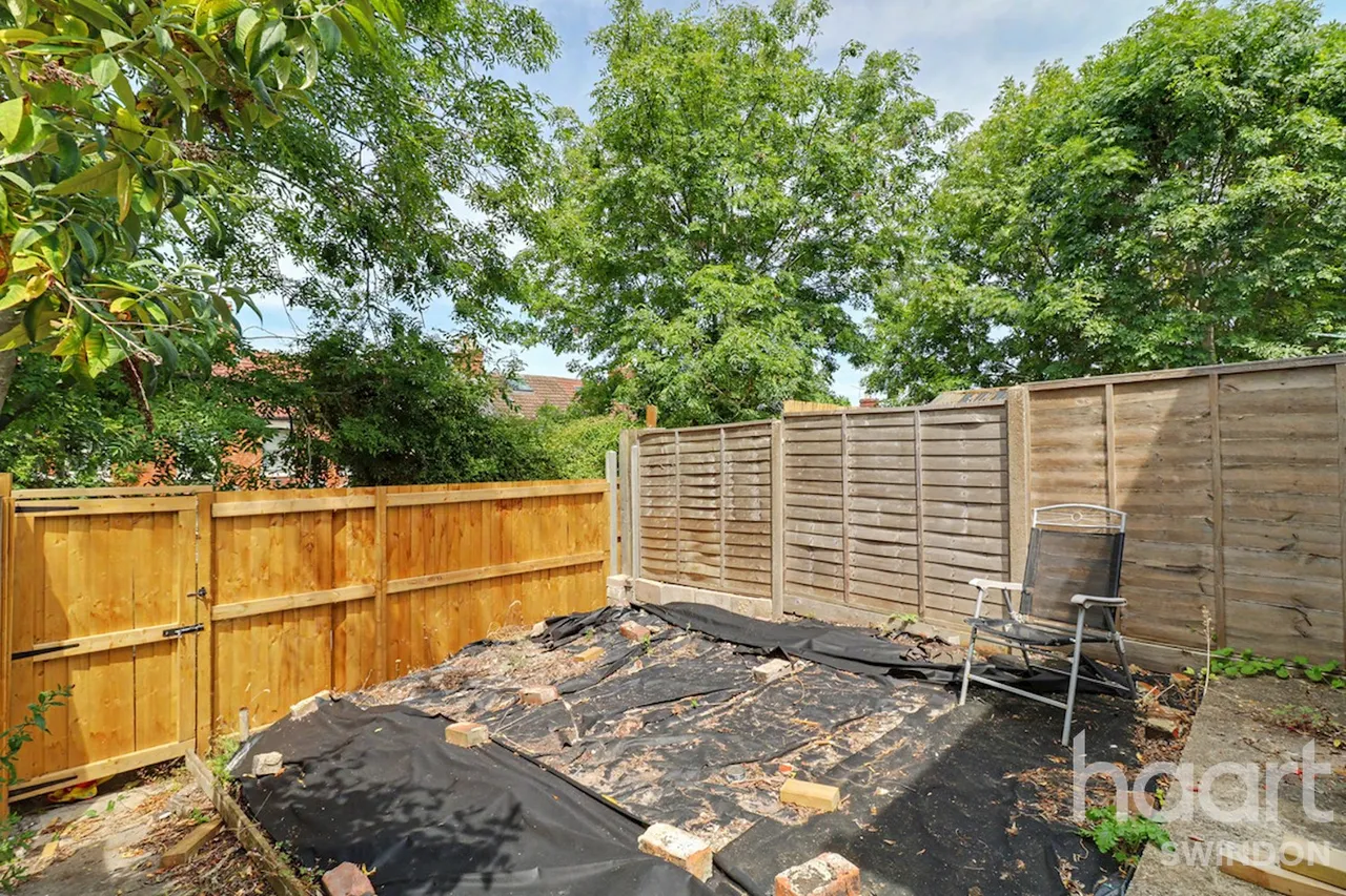 William Street, Swindon, SN1, photo 12