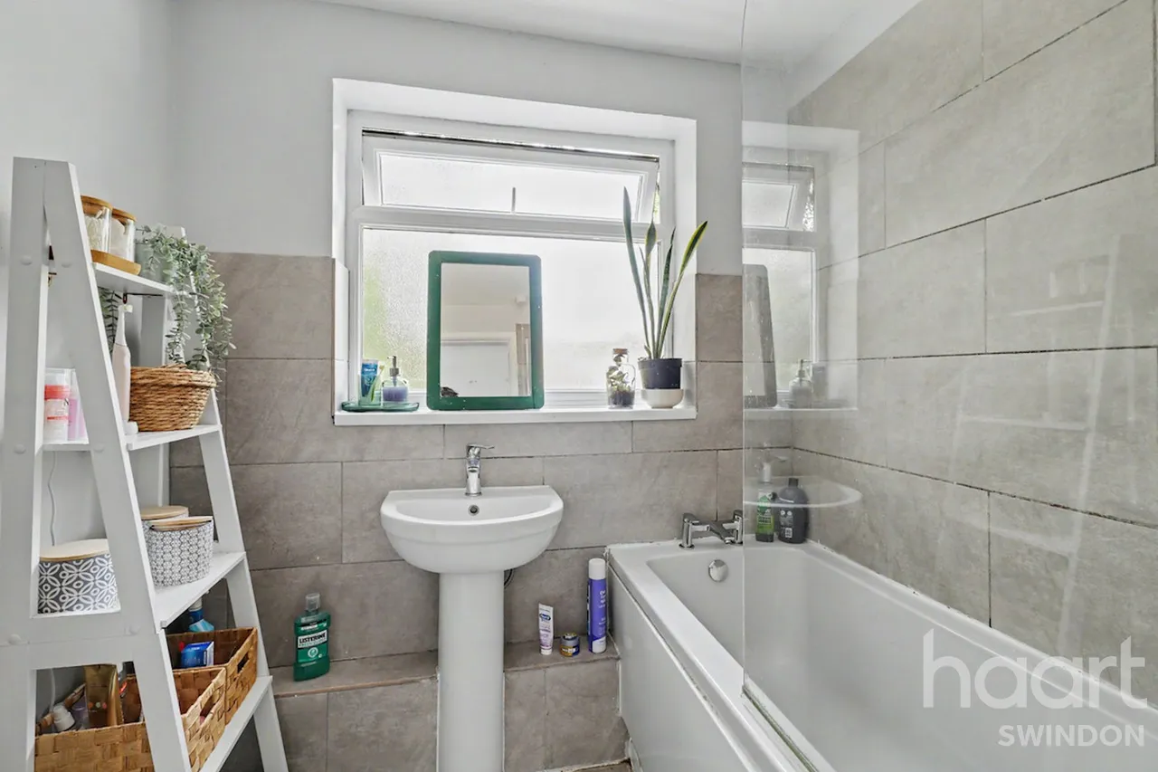William Street, Swindon, SN1, photo 9