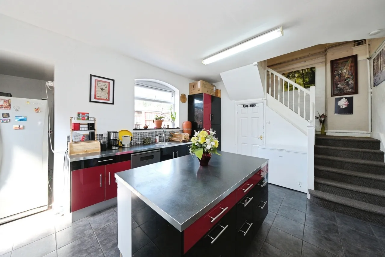 Prest Avenue, Meden Vale, Mansfield, Nottinghamshire, NG20, photo 5