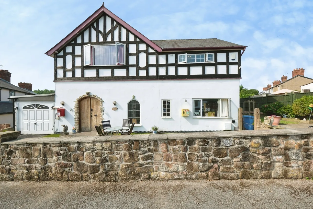 Prest Avenue, Meden Vale, Mansfield, Nottinghamshire, NG20, photo 2
