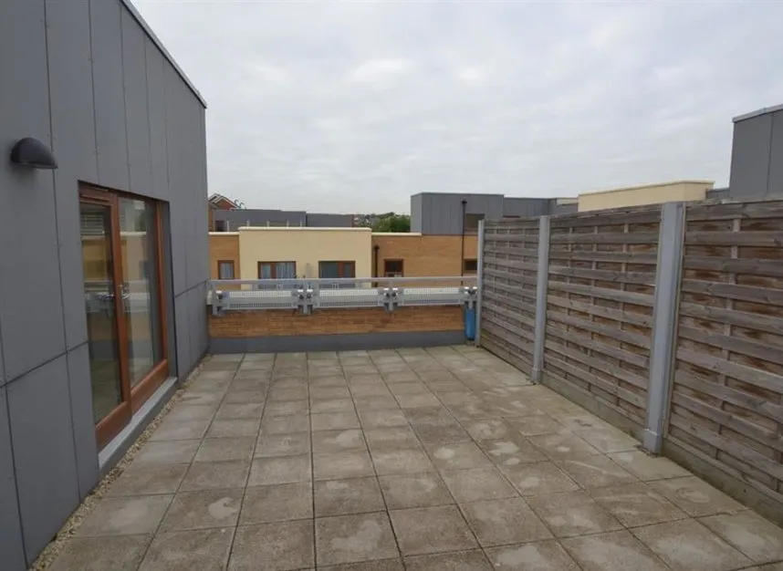 Evelyn Walk, Greenhithe, DA9, photo 2