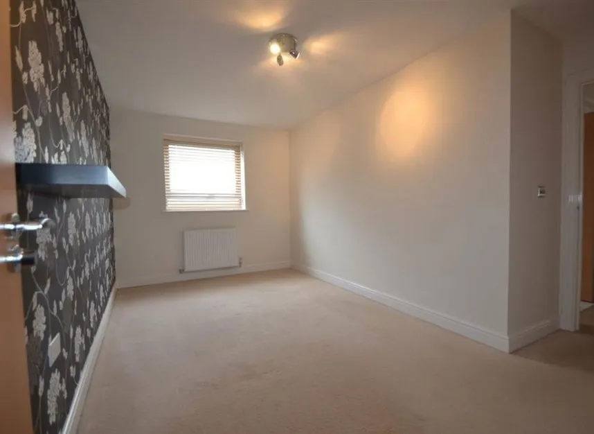 Evelyn Walk, Greenhithe, DA9, photo 4