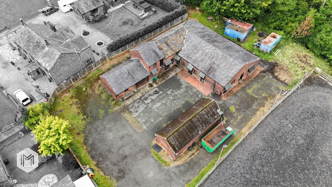 house for sale — Bedford Lodge Farm Lodge Lane Manchester Road, Leigh, WN7 2NU