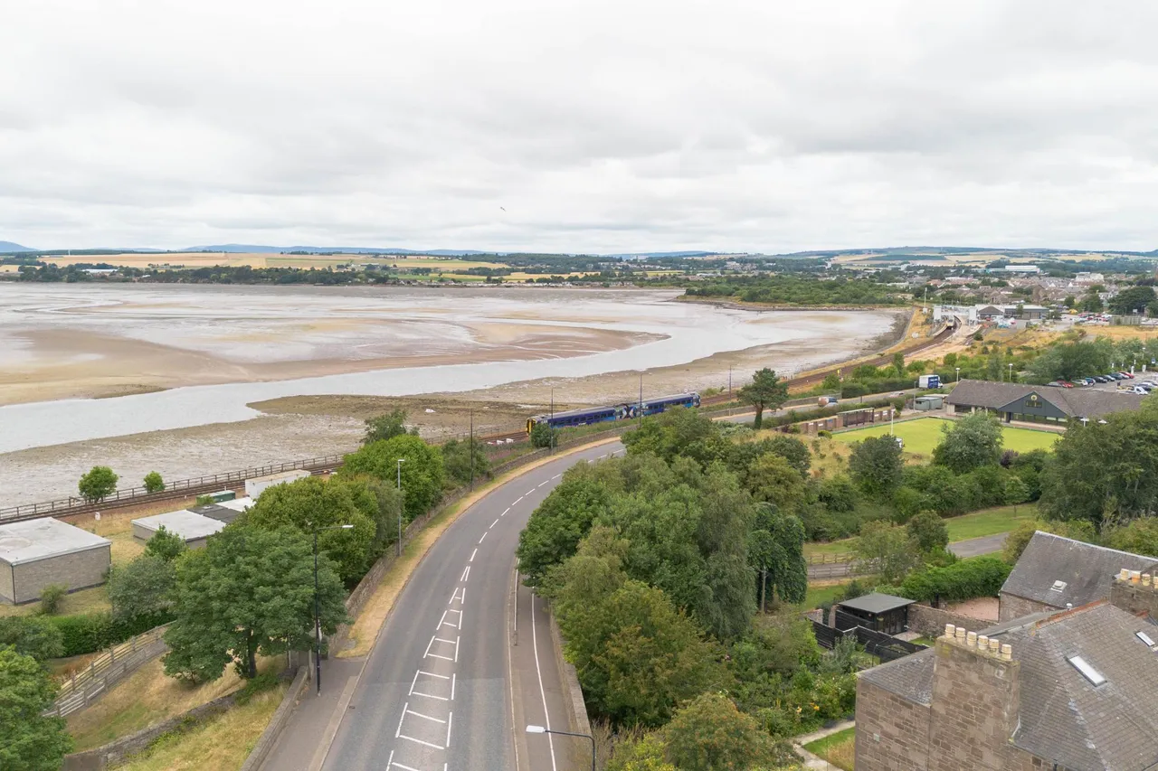 Bridge Street, Montrose, DD10, photo 29