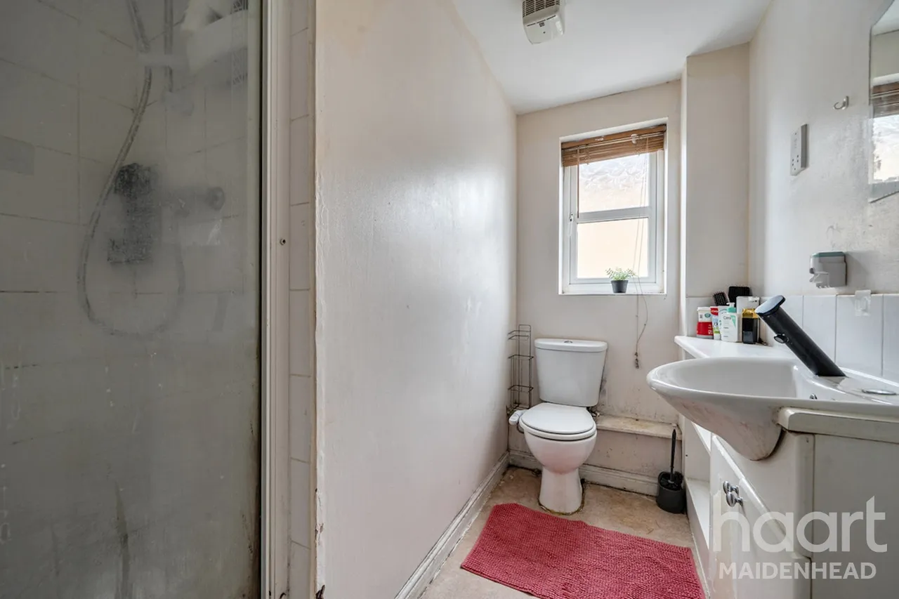 Cannon Gate, Slough, SL2, photo 7