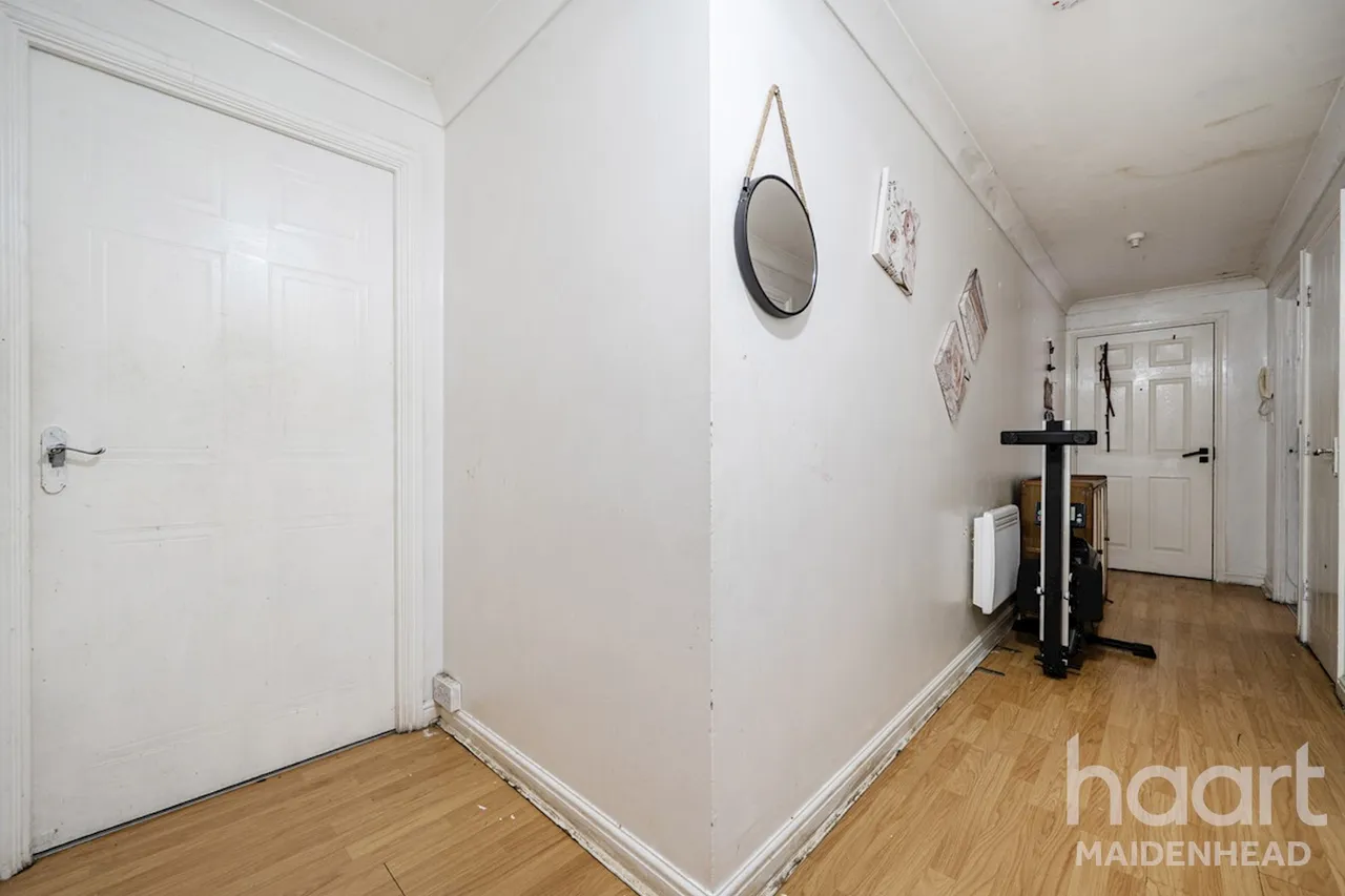 Cannon Gate, Slough, SL2, photo 16