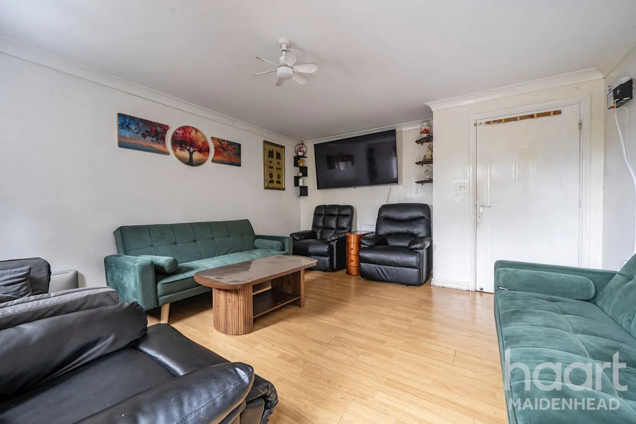 Cannon Gate, Slough, SL2, photo 10
