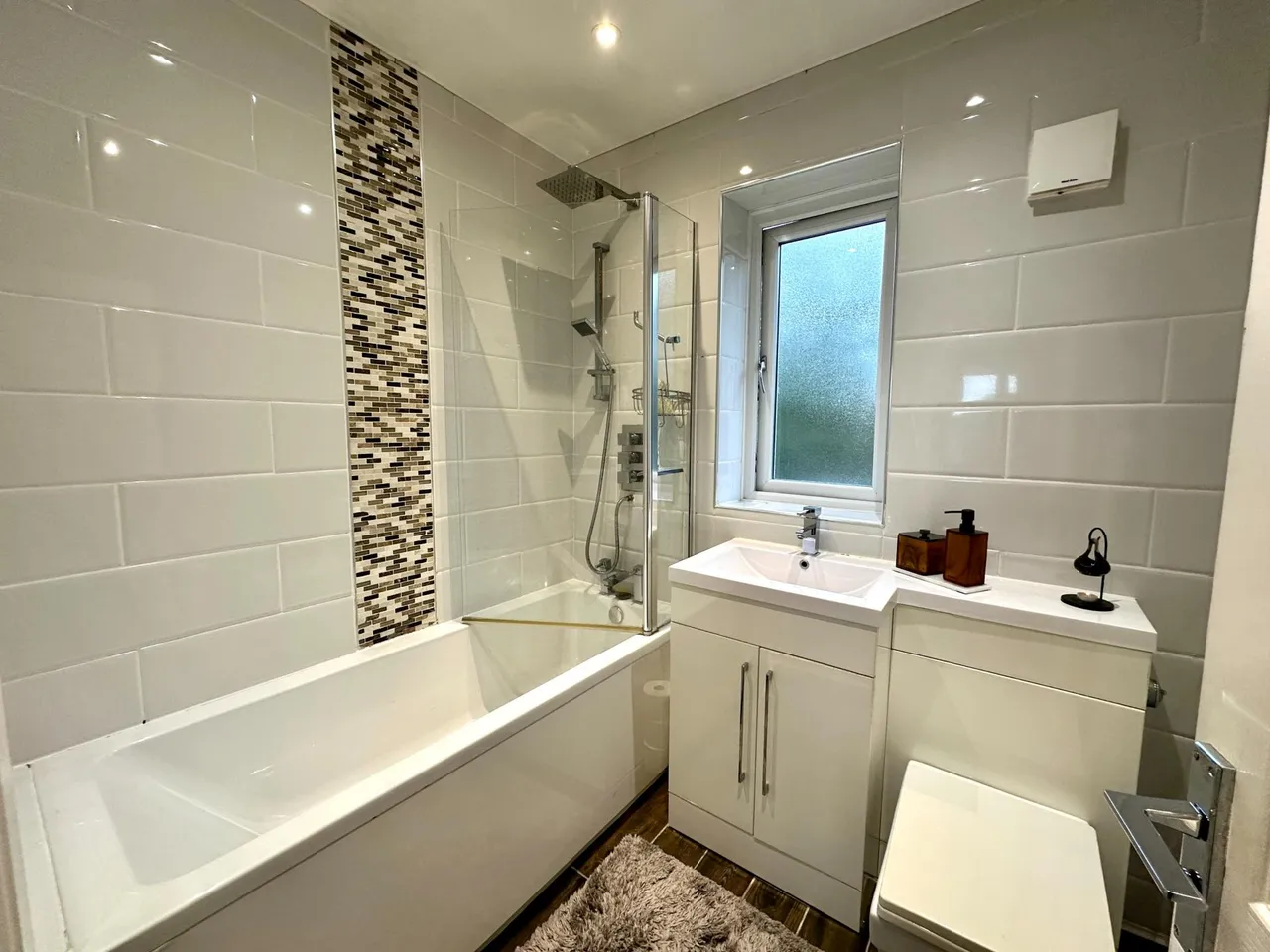 Kent Road, Wednesbury, WS10, photo 9