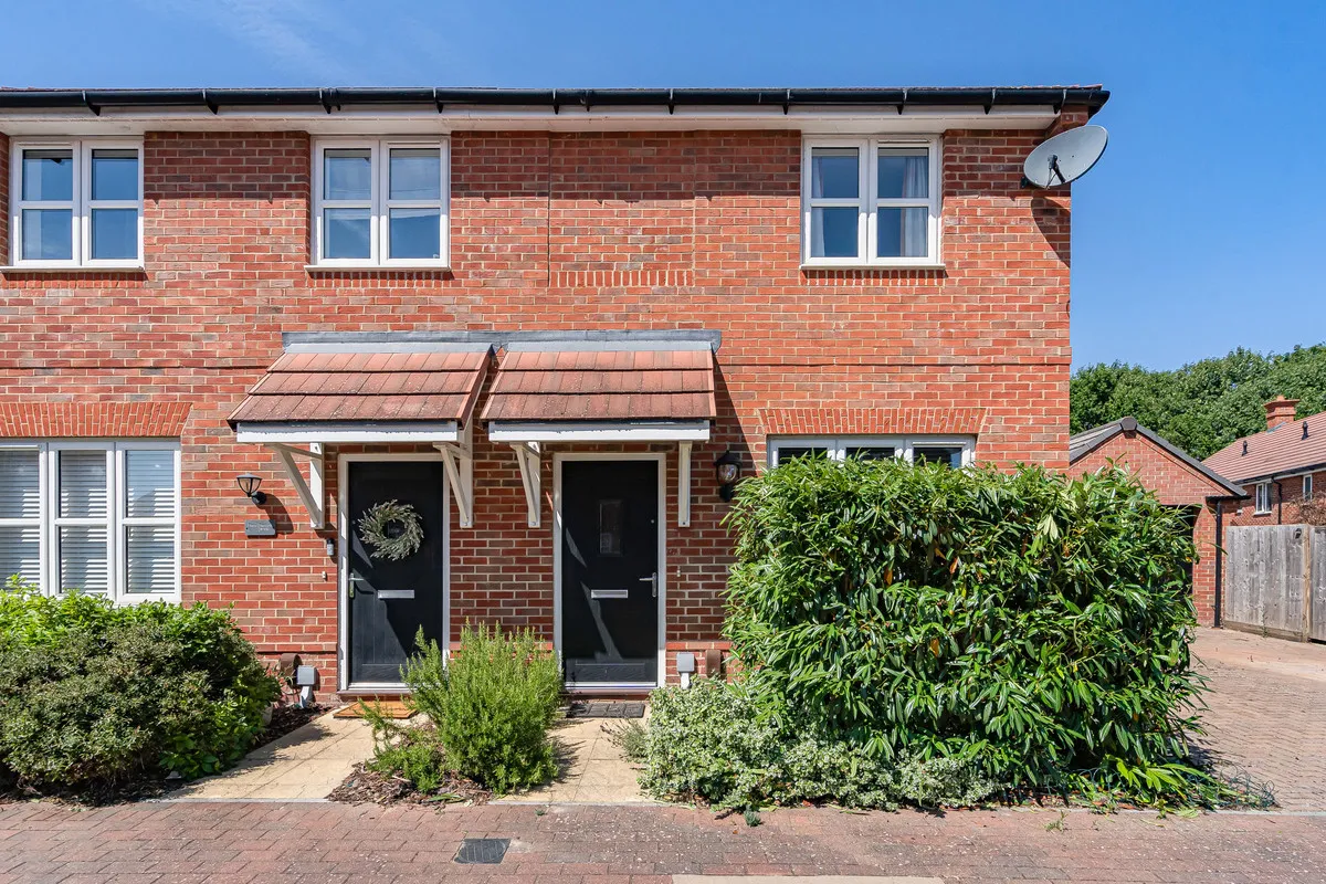 2 bed house for sale, Teasel Bank, Harwell