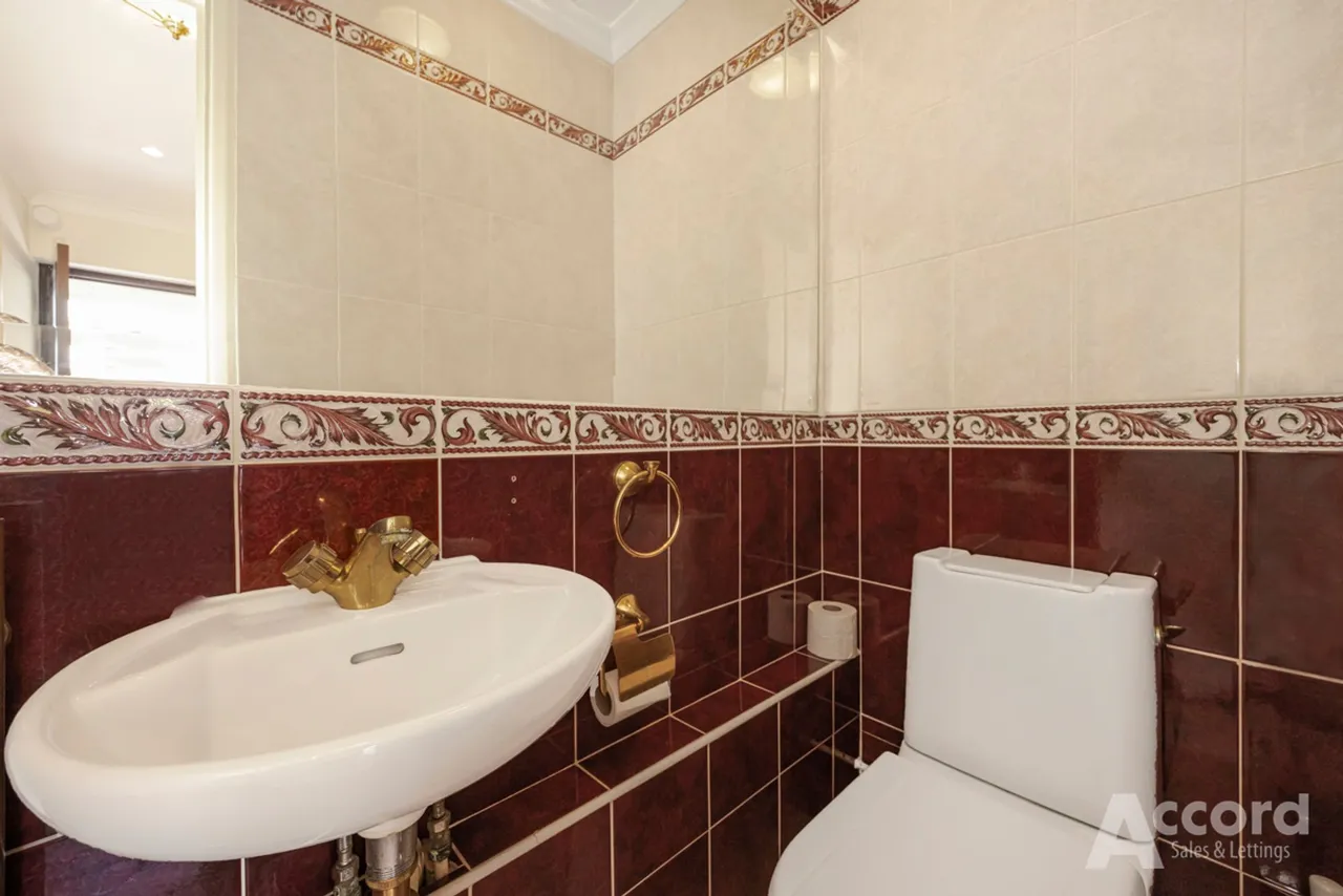 Clairvale, Hornchurch, RM11, photo 12
