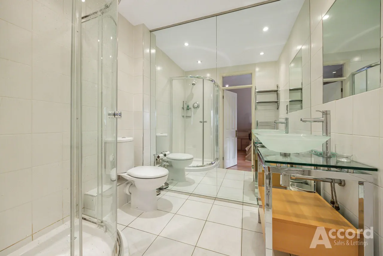 Clairvale, Hornchurch, RM11, photo 44