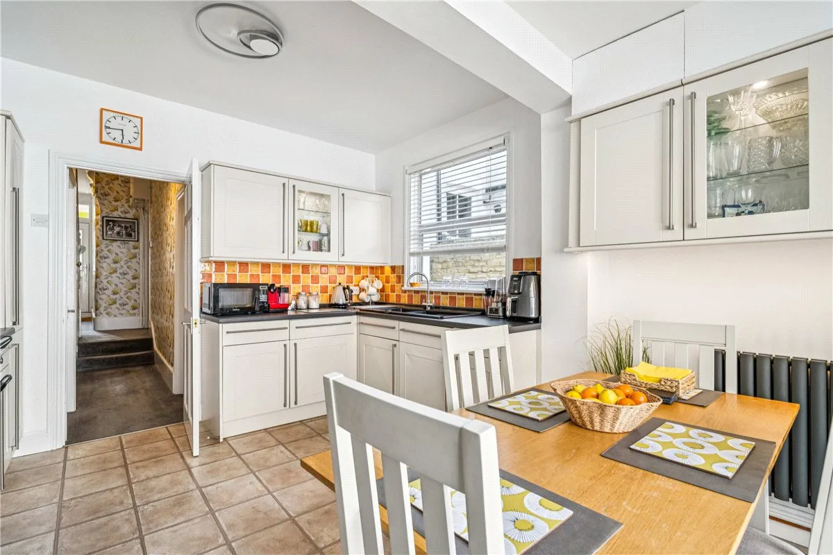 Lysia Street, London, SW6, photo 3