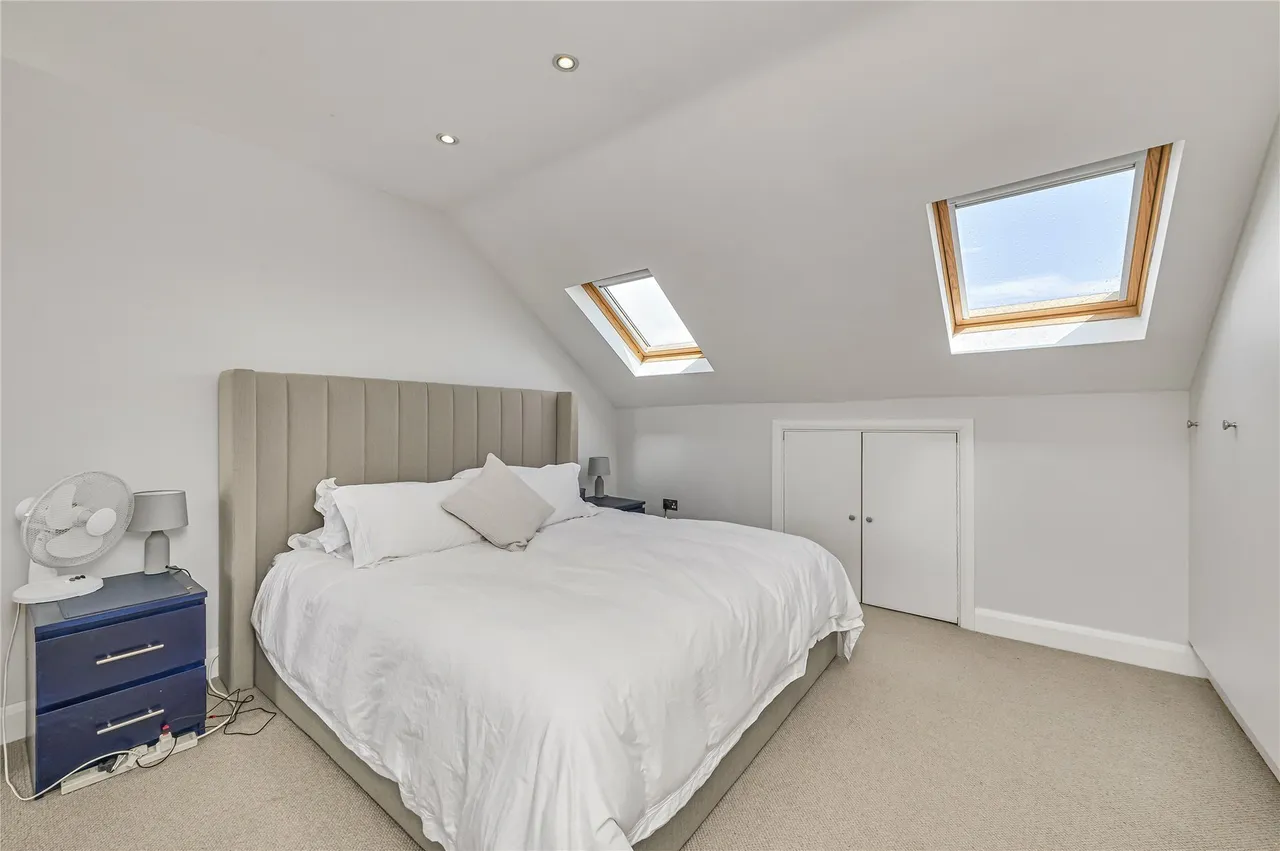 Cavendish Road, London, SW12, photo 17