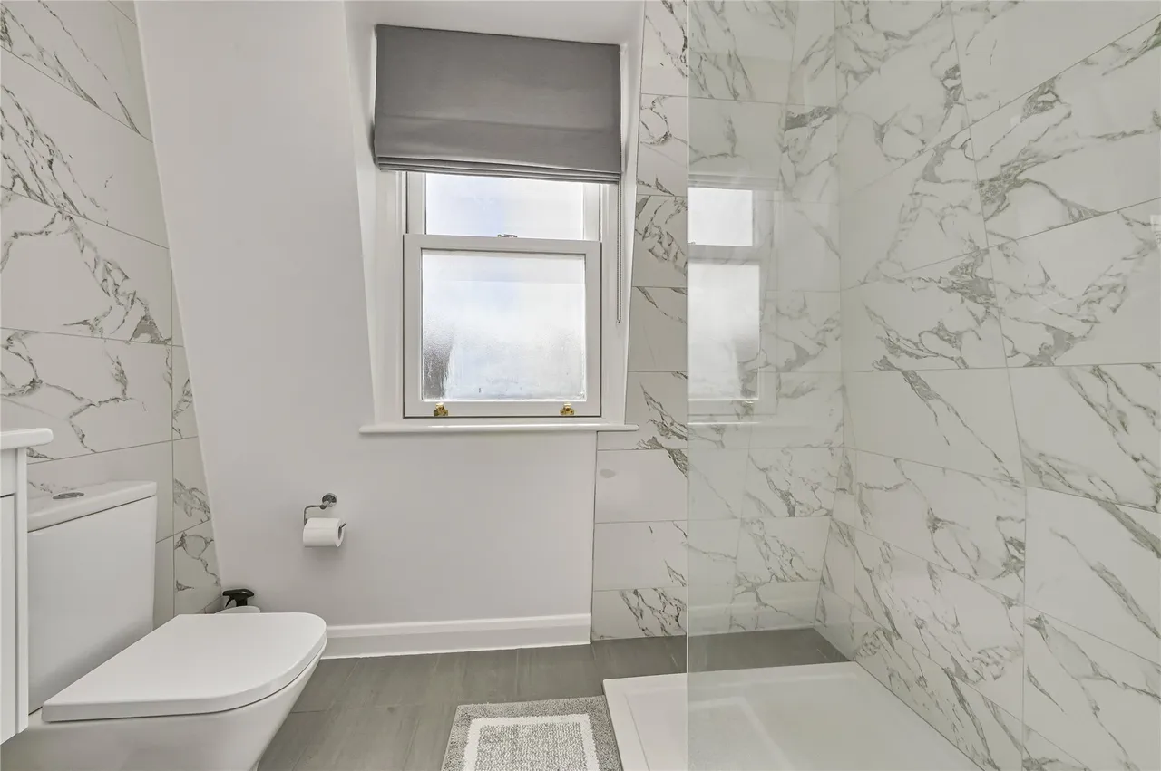 Cavendish Road, London, SW12, photo 13