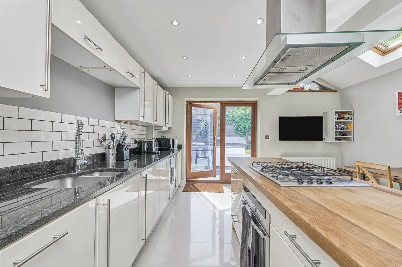 Cavendish Road, London, SW12, photo 9