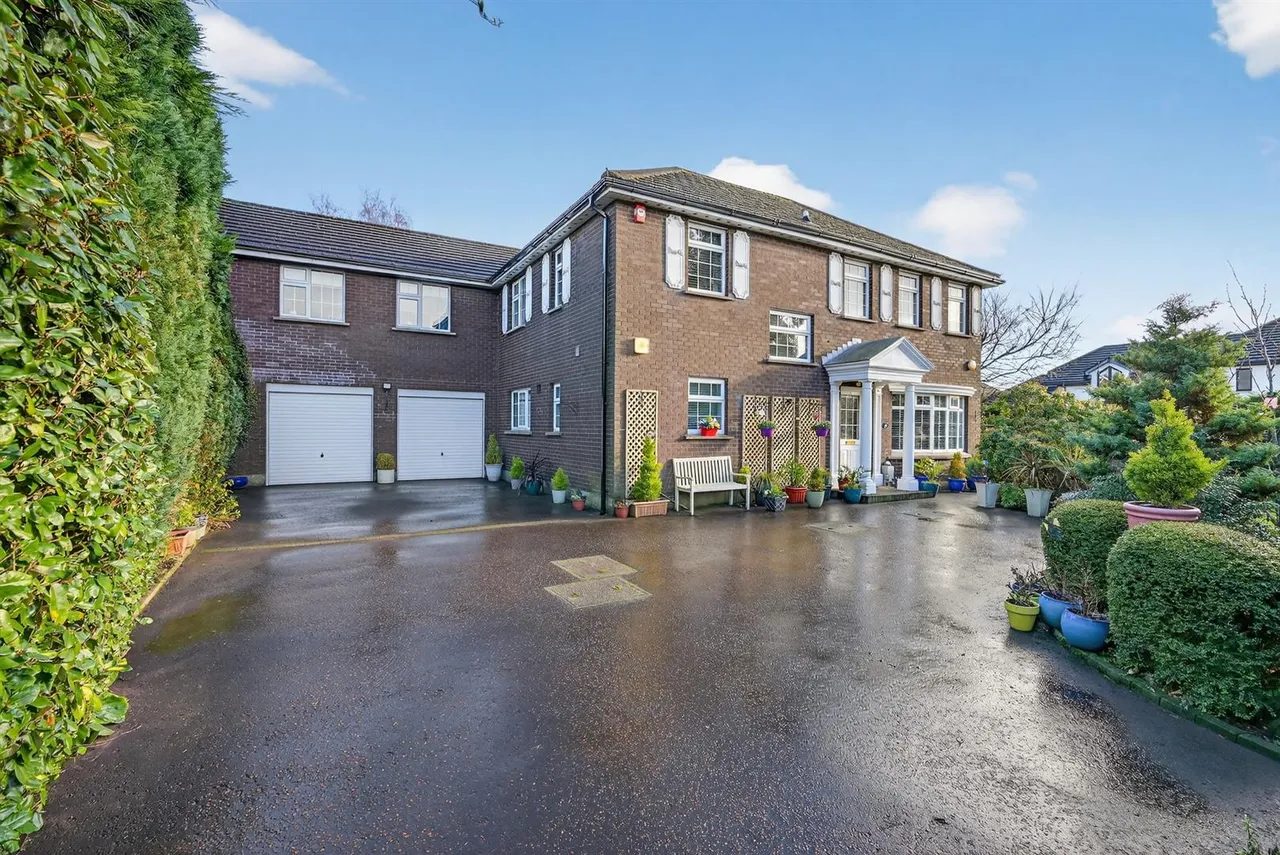 4 bed house for sale, Old Forge Manor, Belfast, BT10