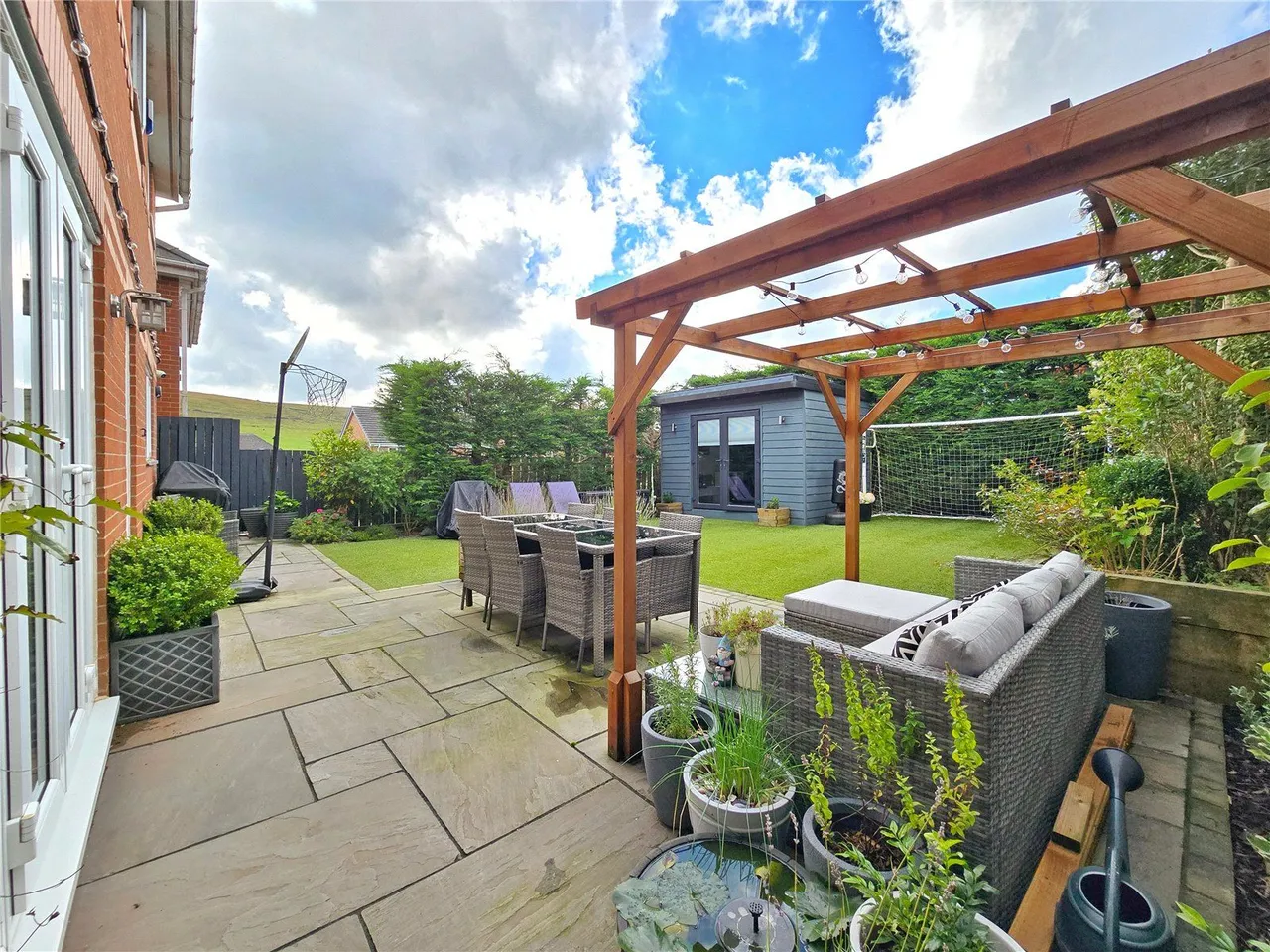 Varley Close, Bacup, OL13, photo 14