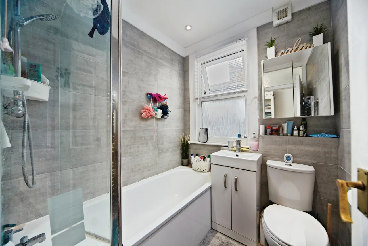 Amberley Grove, Croydon, photo 7