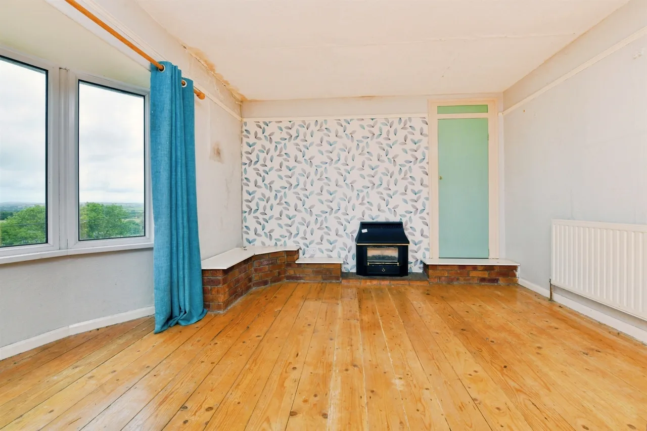 St. Annes Road, Saltash, photo 3