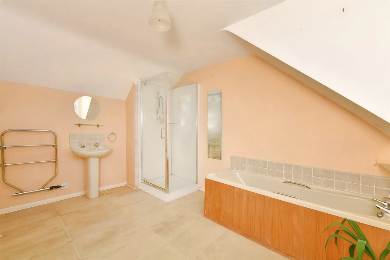 St. Annes Road, Saltash, photo 8