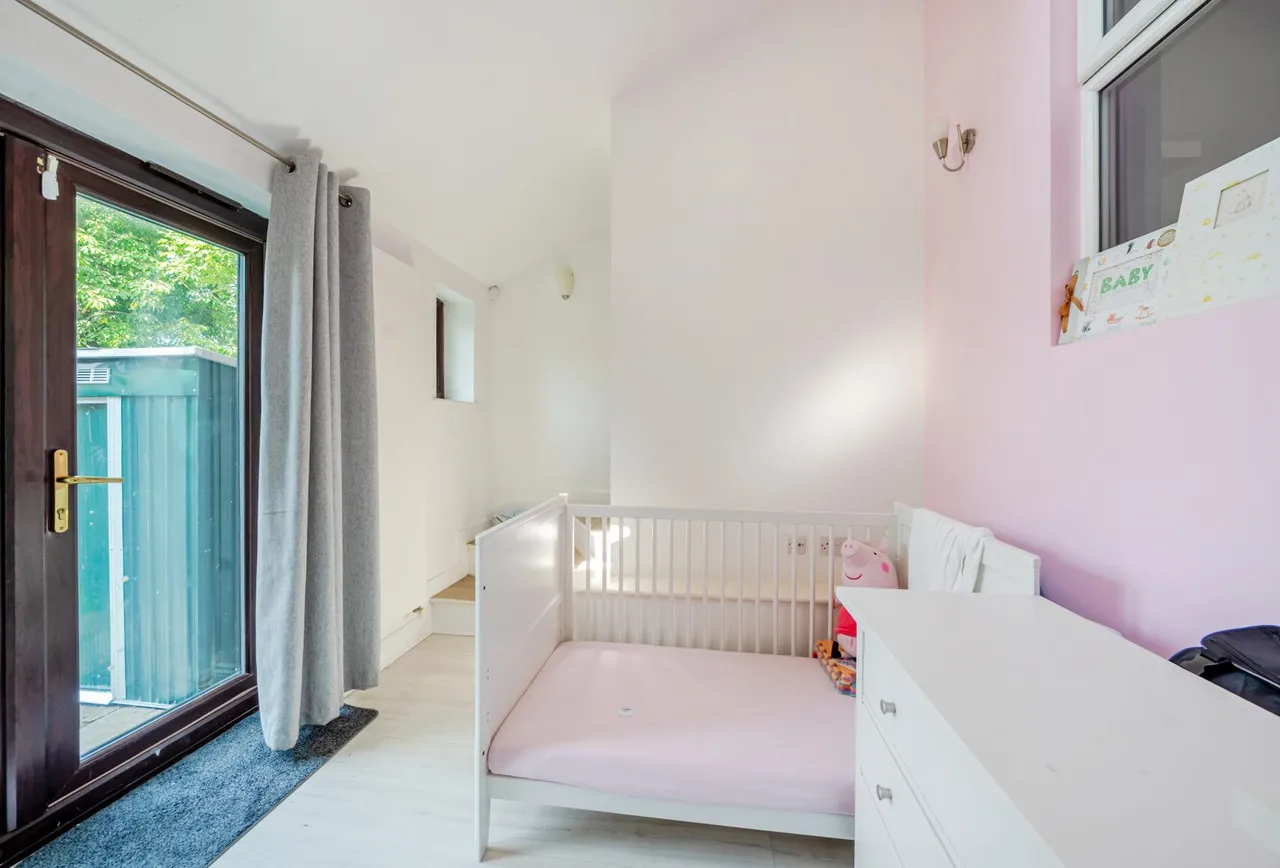 Townsend Lane, London, NW9 7JG, photo 7