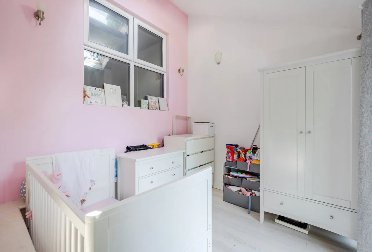 Townsend Lane, London, NW9 7JG, photo 10