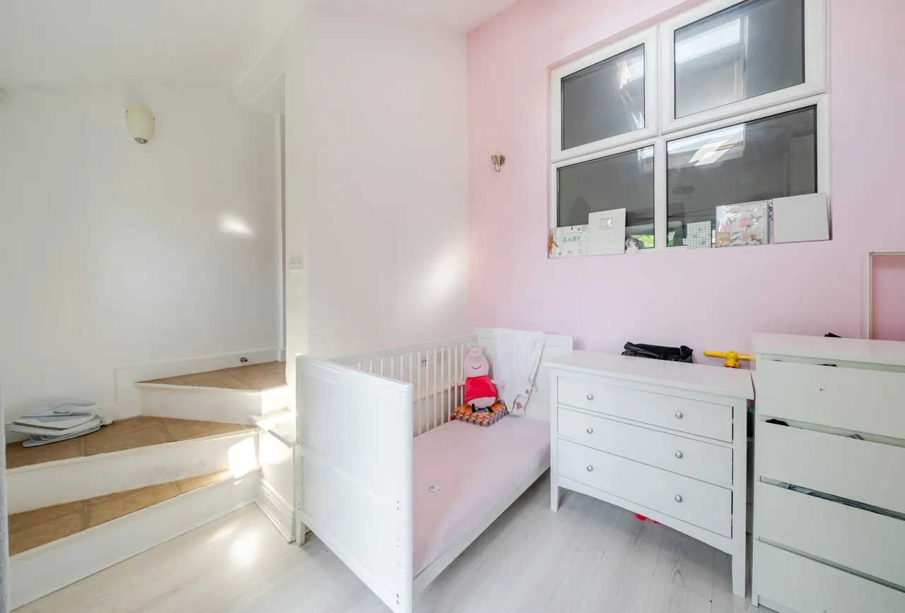 Townsend Lane, London, NW9 7JG, photo 6