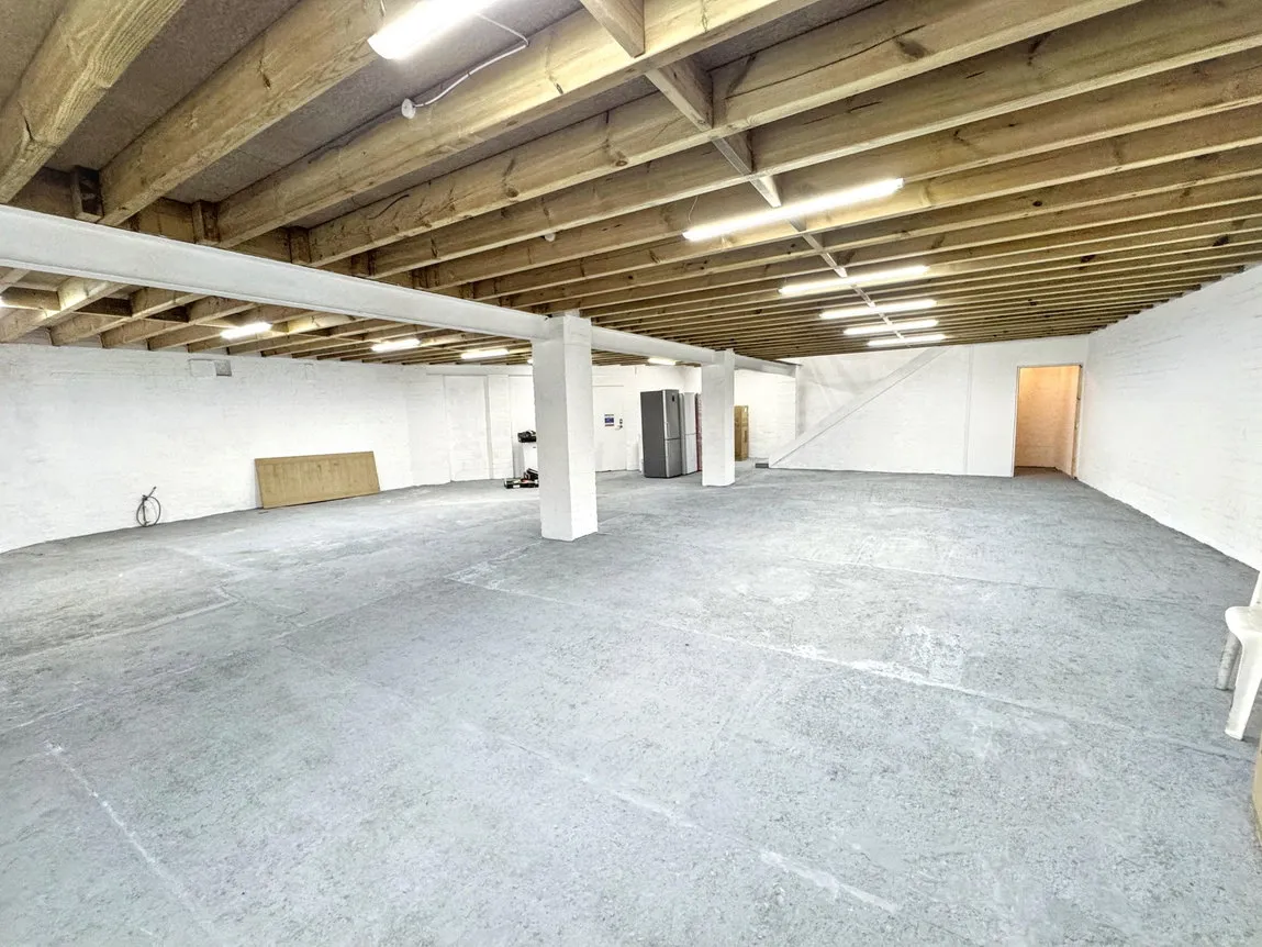Market Street, Abergele, LL22, photo 4