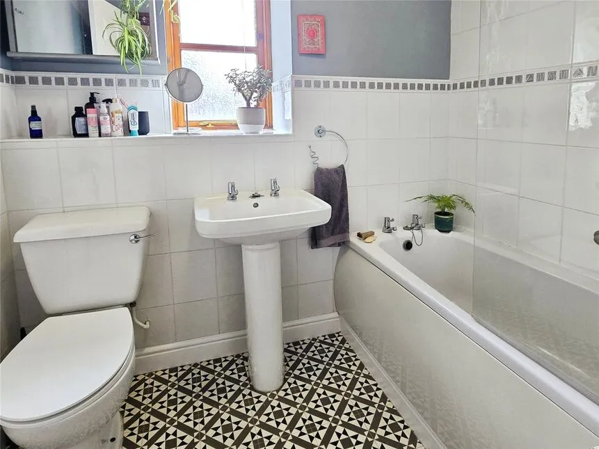 Orchard Croft, Llandrinio, Powys, SY22, photo 8