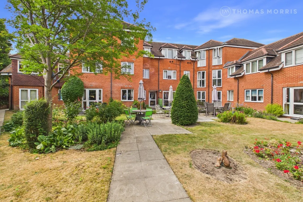 Collingwood Court, Royston, SG8, photo 3