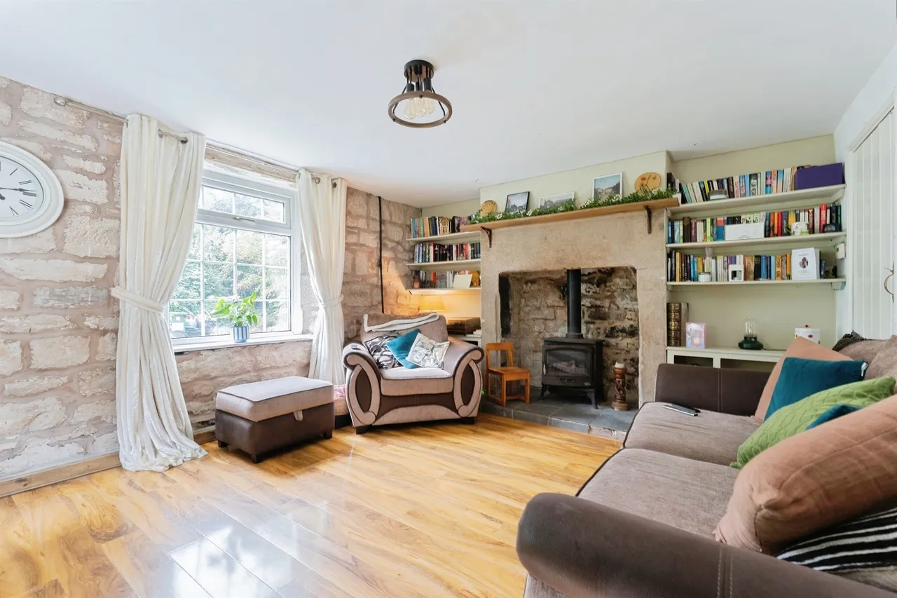 Bidston Village Road, Prenton, photo 8