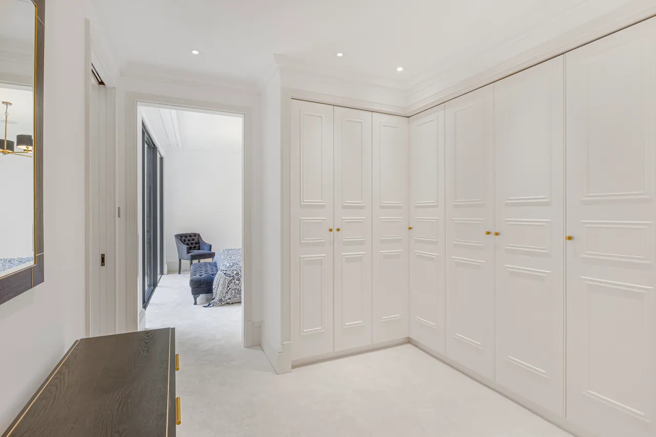 Vicarage Gate, Kensington, London, photo 10