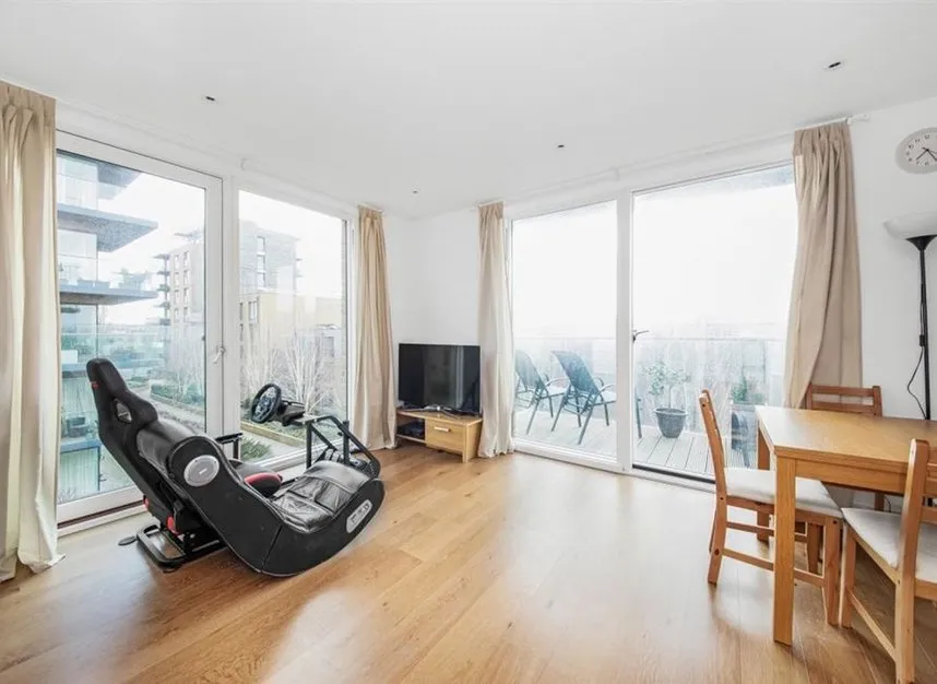 Tizzard Grove, Kidbrooke, SE3, photo 2