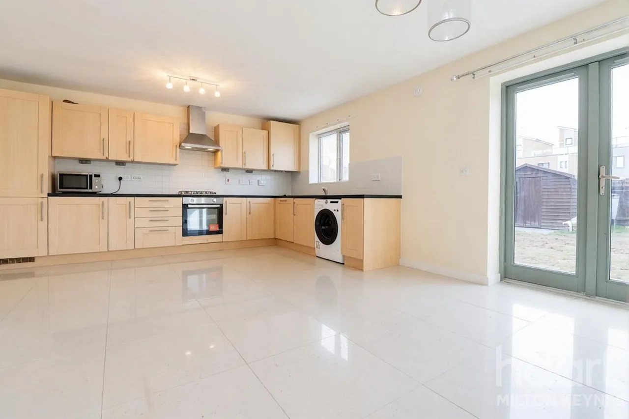 Aran Court, MK14, photo 8