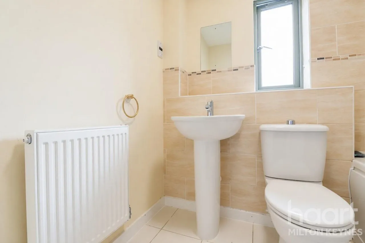 Aran Court, MK14, photo 21