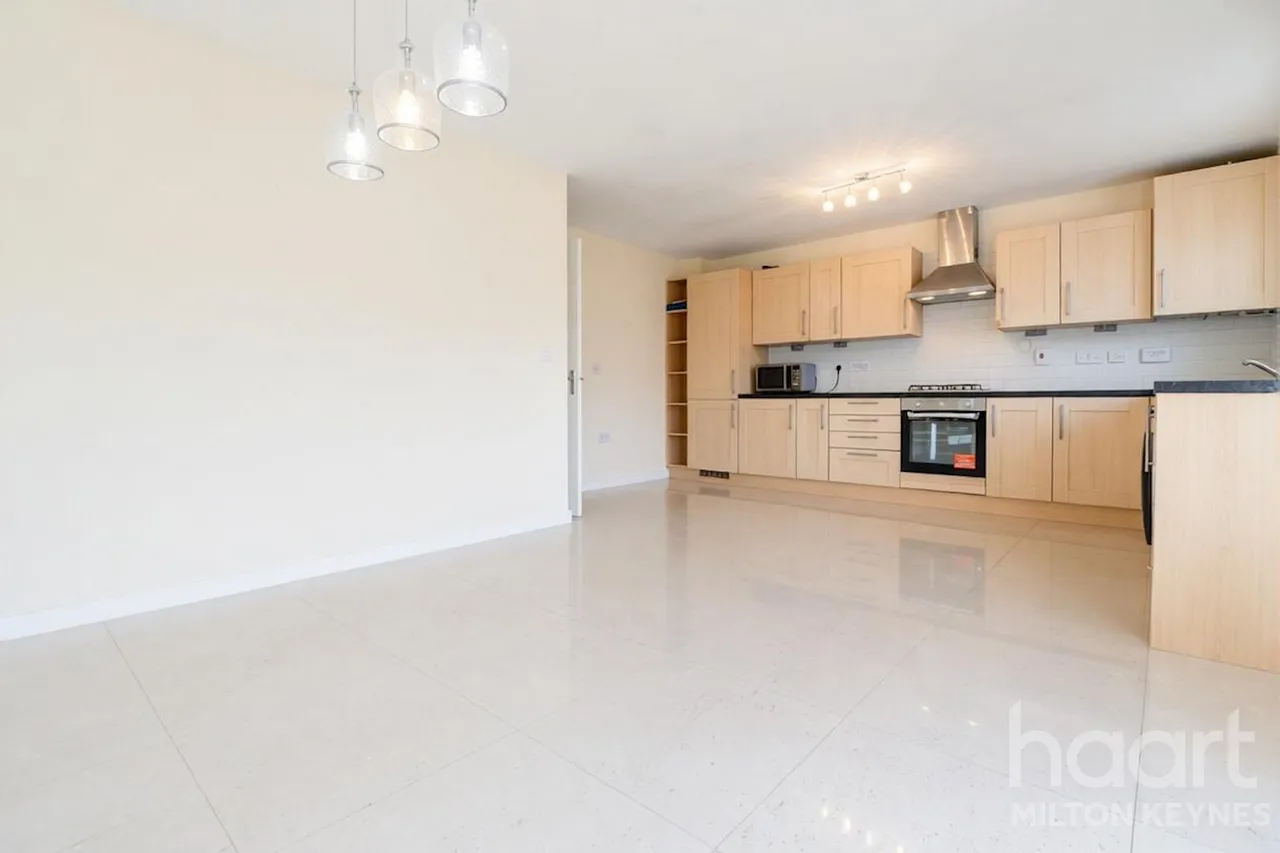 Aran Court, MK14, photo 9