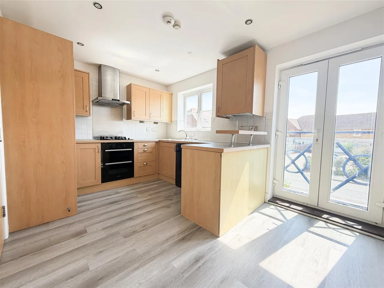 St. Kitts Drive, Eastbourne, BN23 5TL, photo 5