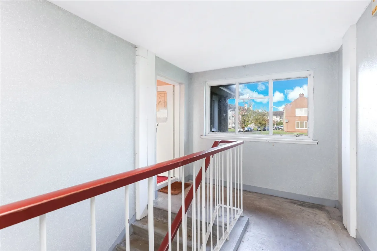 Maxwellton Road, Calderwood, G74, photo 8