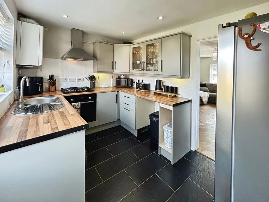 Finch Close, Woodville, Derbyshire, DE11, photo 6