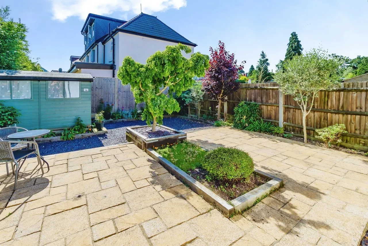Money Road, Caterham, Surrey, CR3, photo 11