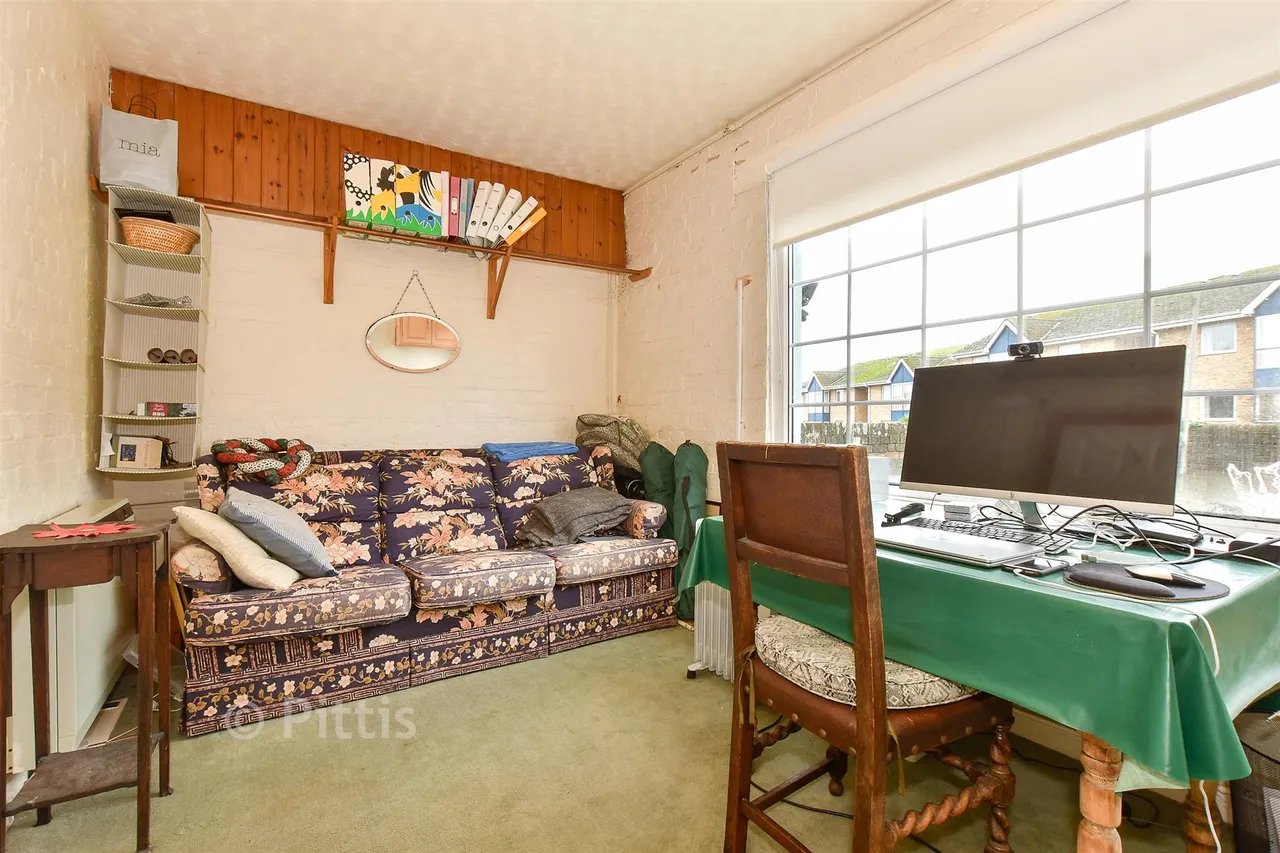 Terminus Road, Cowes, PO31, photo 8